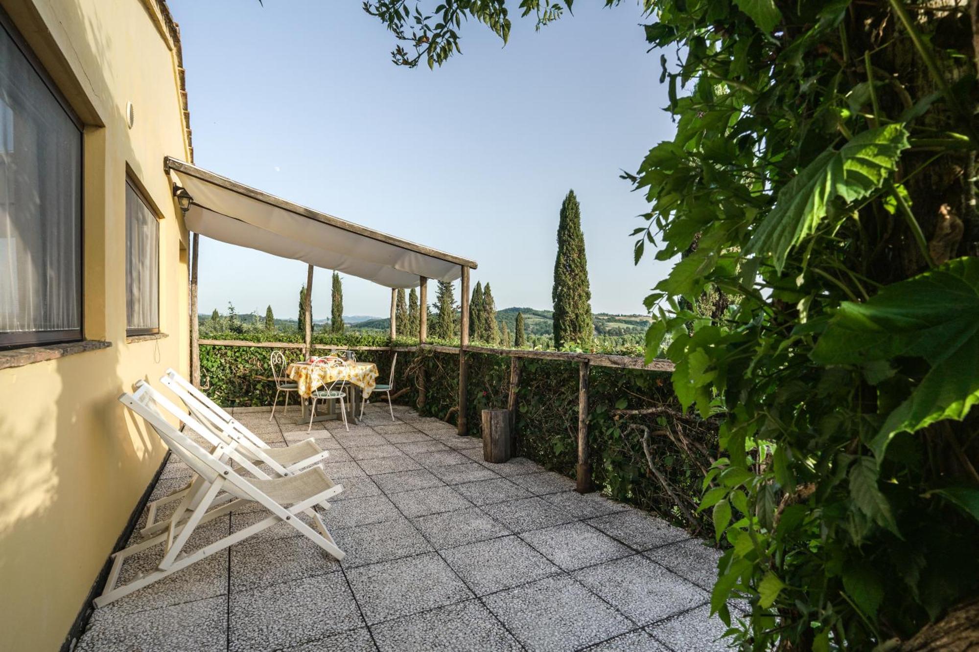 Agriturismo La Ca'Solare Palaia Exterior foto